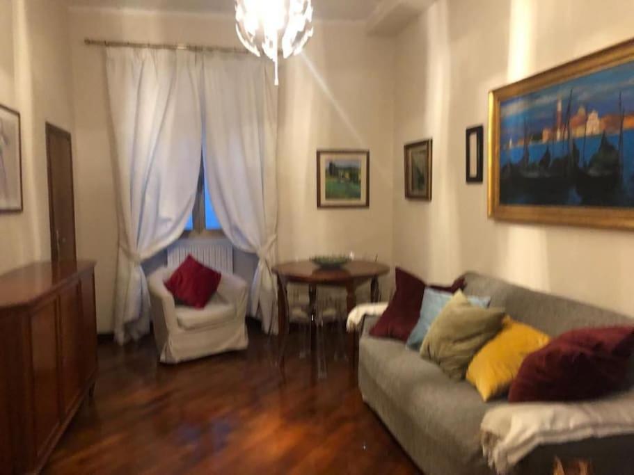 Apartamento Rosso Fiorentino